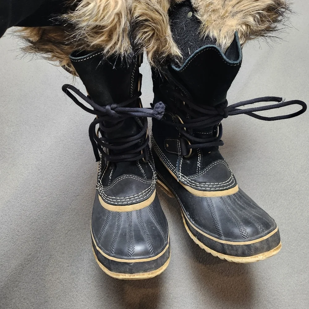 Sorel Joan of Artic Boot - winter boot cold weather snow boot - Size 9 - Picture 8 of 16